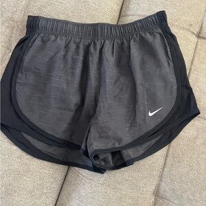 Nike athletic shorts!!